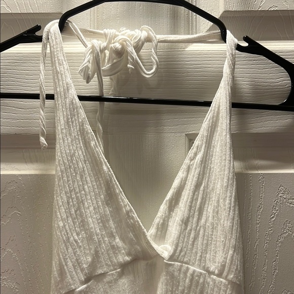 JLO White Ruffled Backless Tank Top - Picture 2 of 8